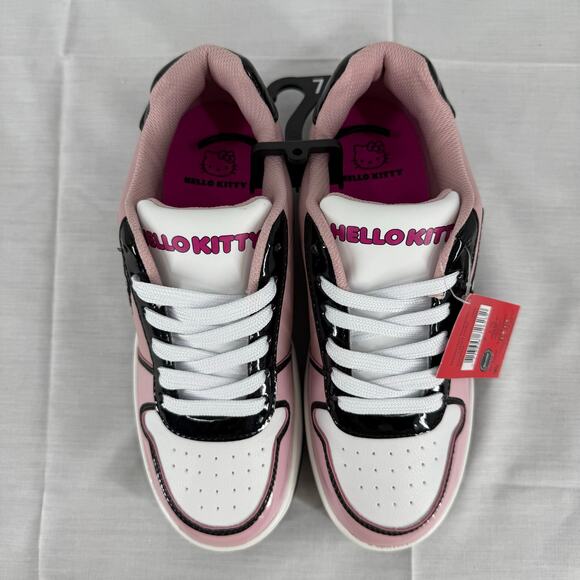 NEW Hello Kitty Ladies Low Top Casual Court Shoes Size 7 - Picture 2 of 8